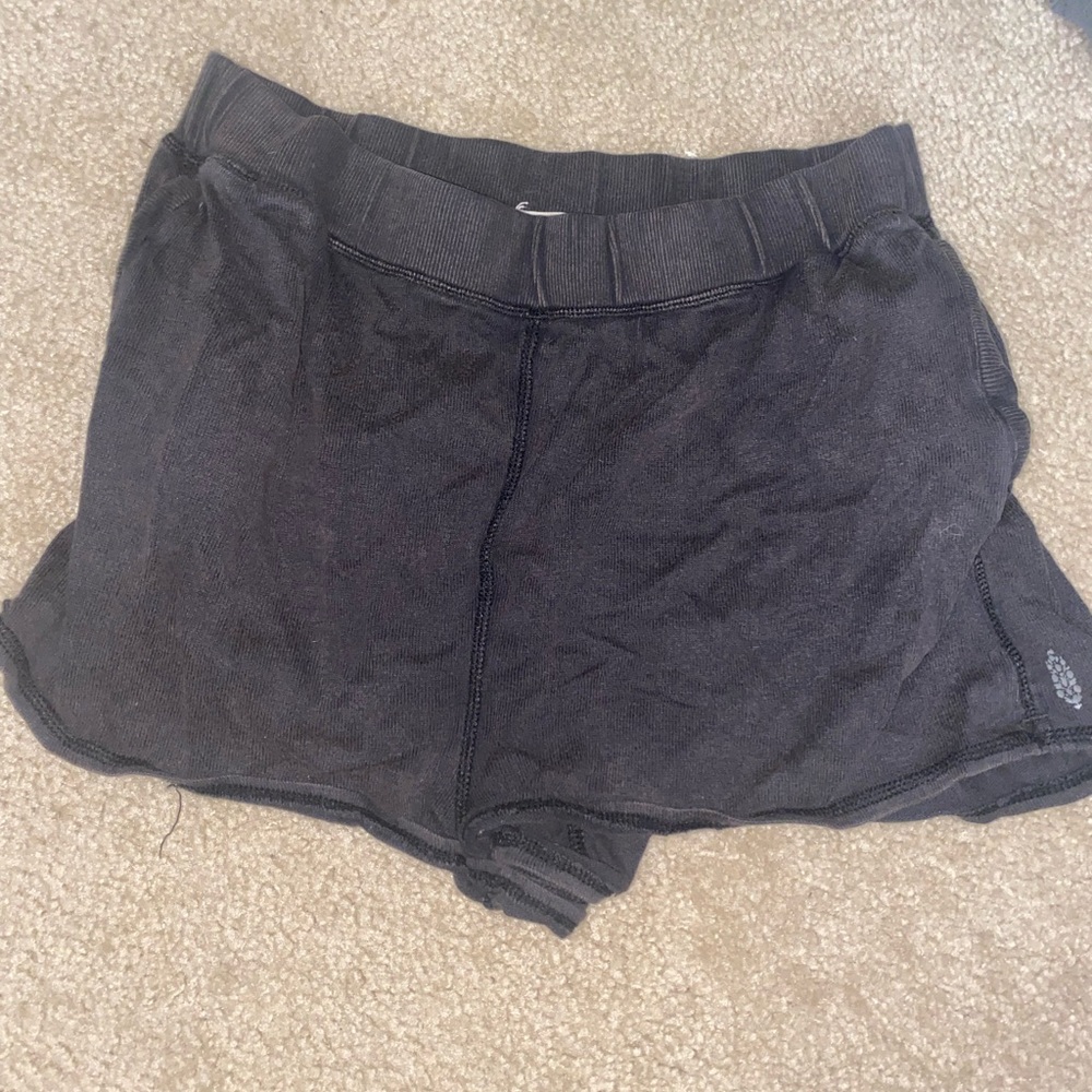 FREE PEOPLE MOVEMENT GRAY SHORTS